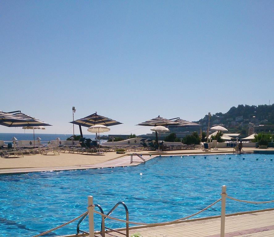 La Marsa Vacances Монделло Екстер'єр фото